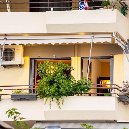 Grand Luxury Apartment Seafront Kalamata Extérieur photo