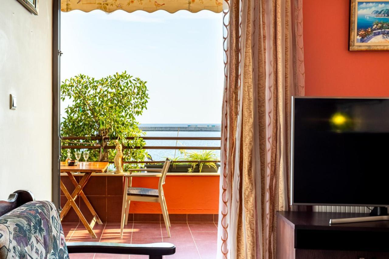 Grand Luxury Seafront 公寓 Kalamáta